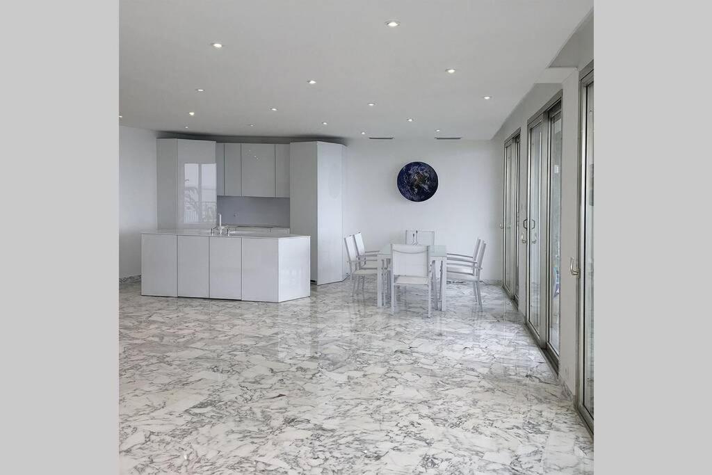 Promenade Des Anglais Amazing Sea View 140M2 3Br Nice Exteriér fotografie